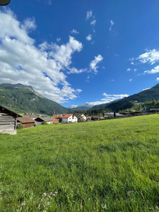 Gasthaus Beverin Farden Exteriör bild