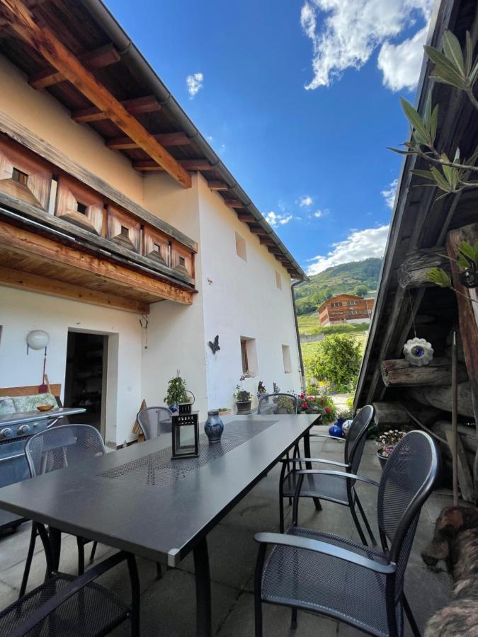 Gasthaus Beverin Farden Exteriör bild