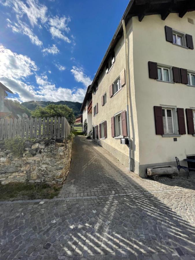 Gasthaus Beverin Farden Exteriör bild