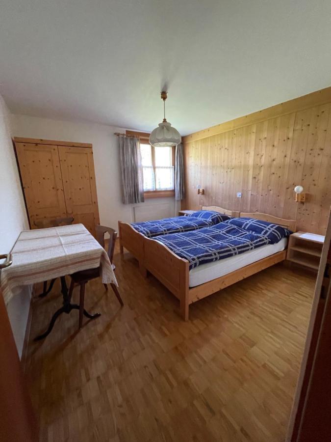 Gasthaus Beverin Farden Exteriör bild
