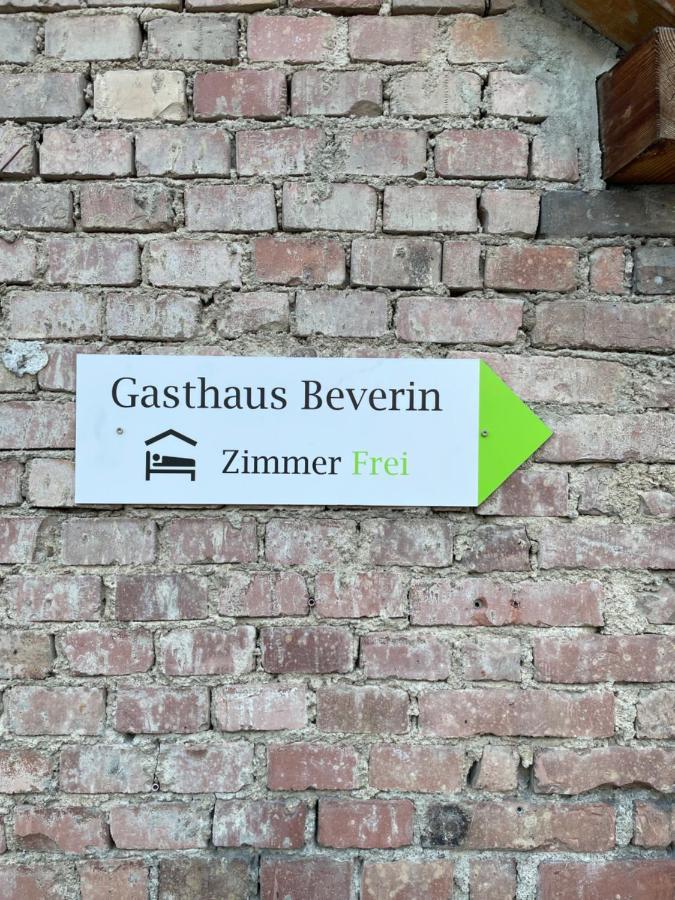 Gasthaus Beverin Farden Exteriör bild